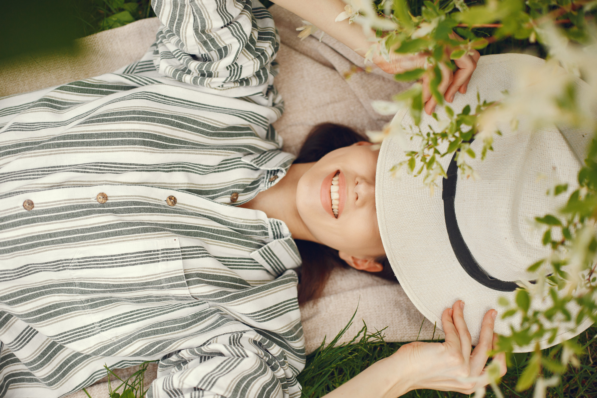 How To Find The Joy Of Hygge In Summertime