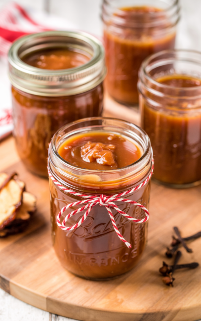 Easy Crockpot Apple Butter Recipe – Sweet, Spicy, and Perfect for Fall